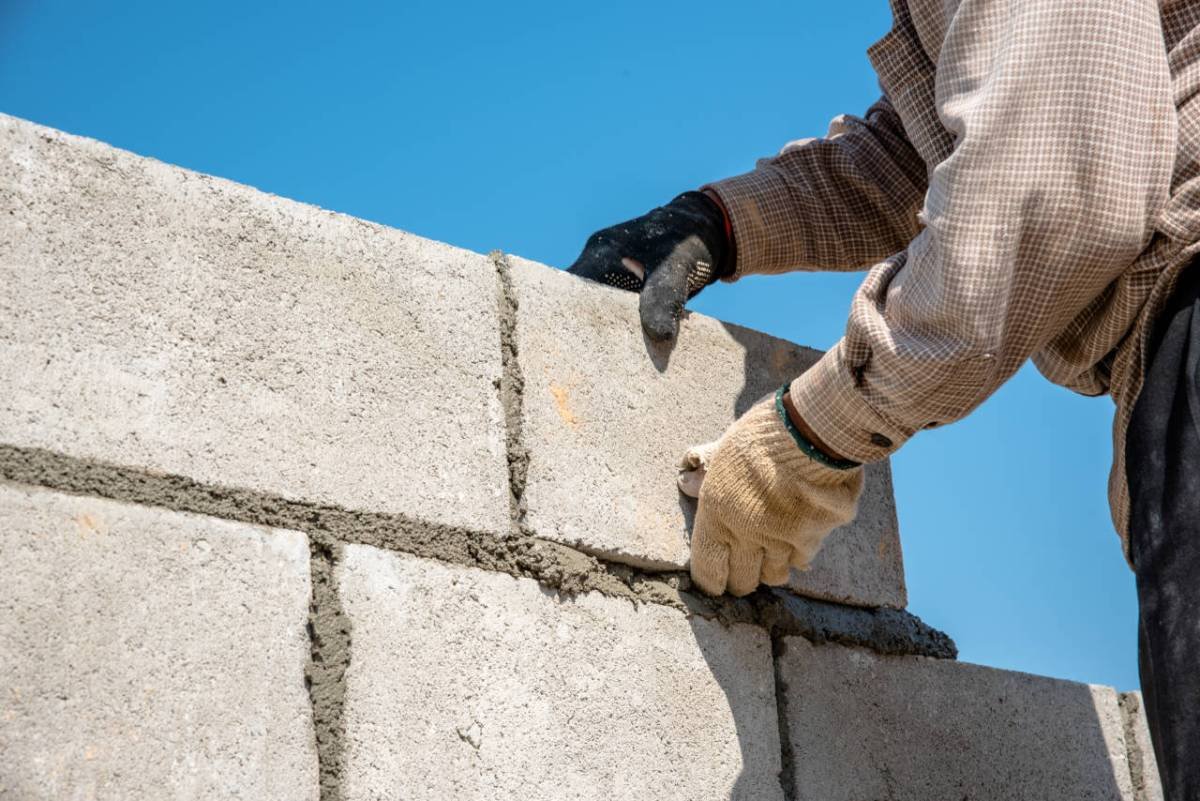 How-to-Construct-Concrete-Block-Masonry